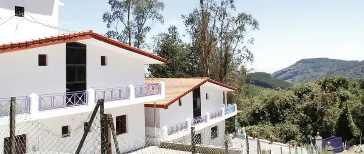 Ути: Hotel RJ Inn