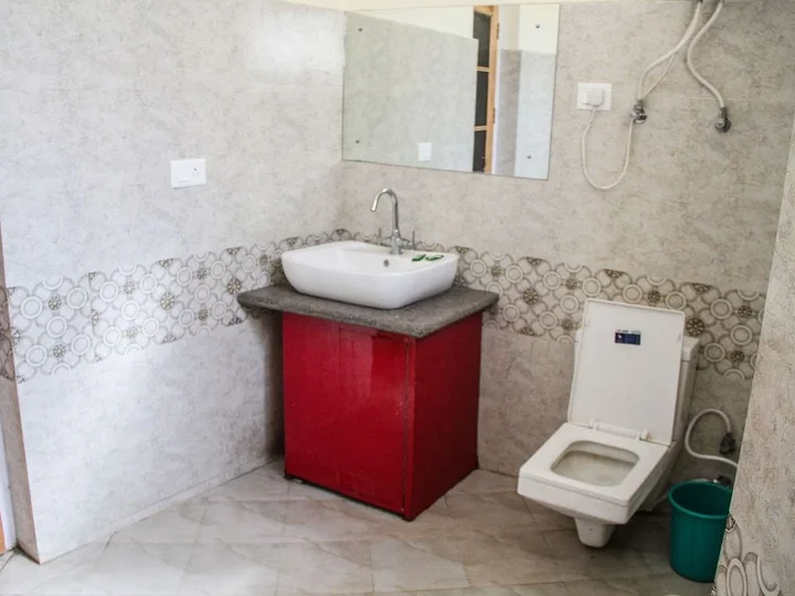 Лех: Hotel Lumbini