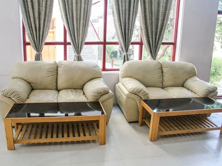 Лех: Hotel Lumbini