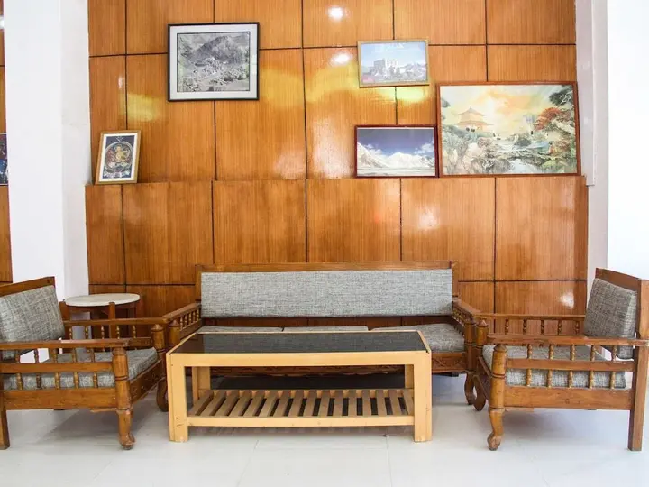 Лех: Hotel Lumbini