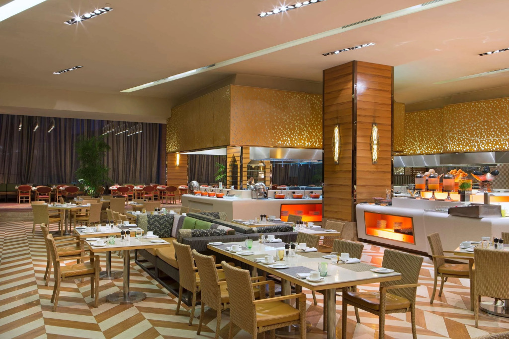 Бангалор: Sheraton Grand Bangalore Hotel at Brigade Gateway