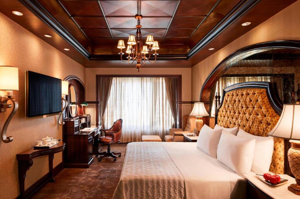 Нью-Дели: Le Meridien New Delhi