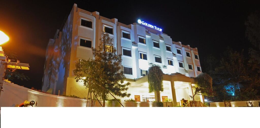 Удаипур: Golden Tulip Udaipur