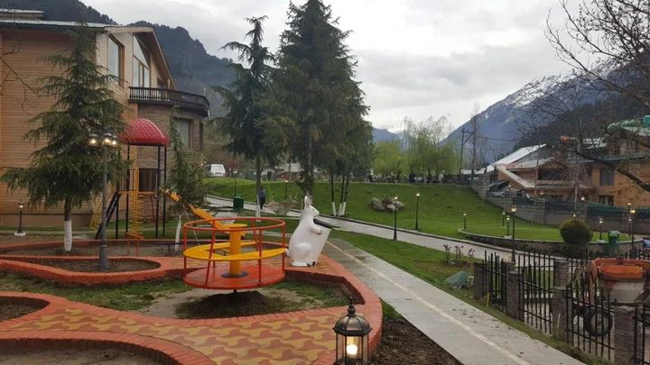Пахалгам: Hotel Pine Spring Pahalgam