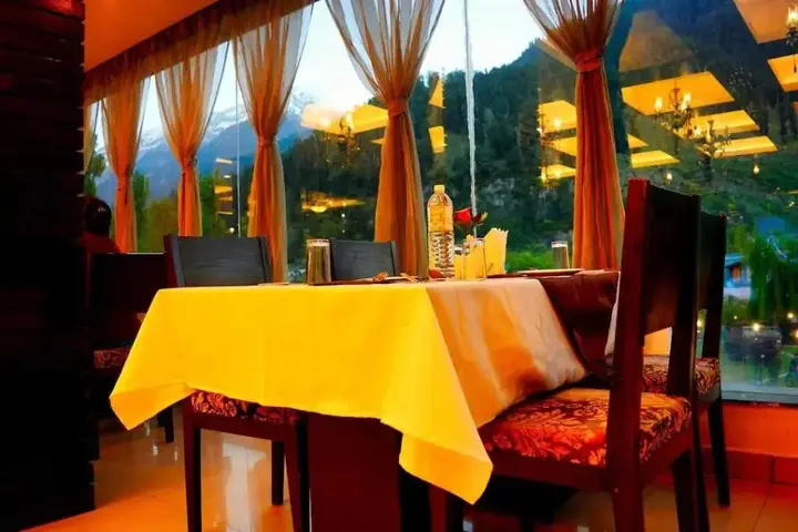 Пахалгам: Hotel Pine Spring Pahalgam