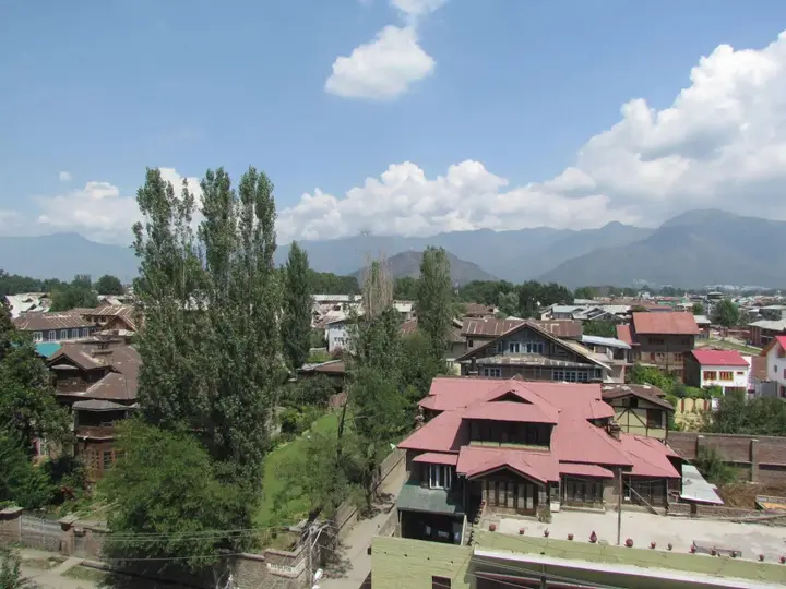 Шринагар: Hotel Pine Spring Srinagar Wazir Bagh