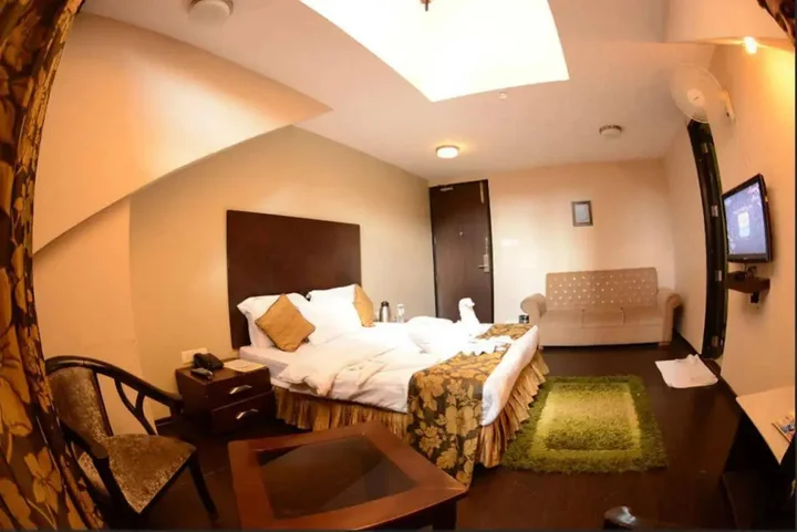 Гульмарг: Hotel Pine Spring Gulmarg