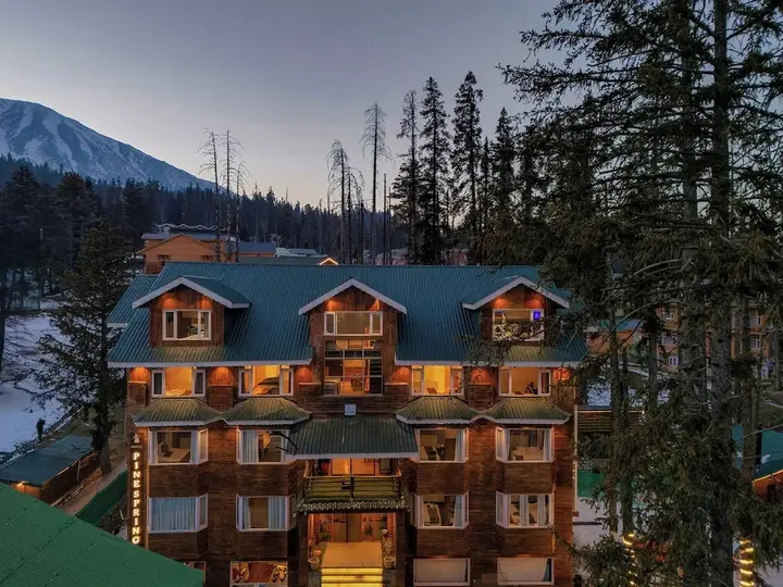 Гульмарг: Hotel Pine Spring Gulmarg
