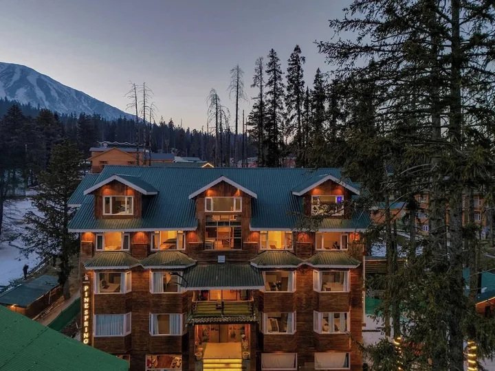 Гульмарг: Hotel Pine Spring Gulmarg