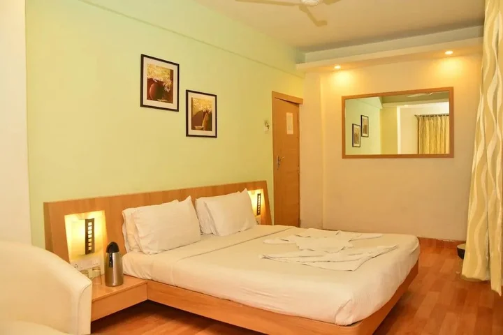 Ширди: Hotel Sai Sahavas