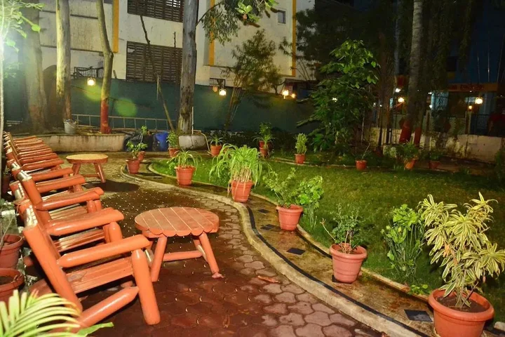 Ширди: Hotel Sai Sahavas
