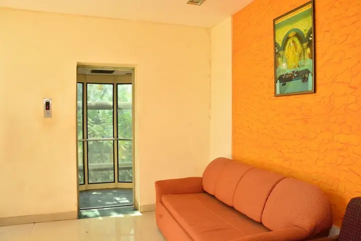 Ширди: Hotel Sai Sahavas