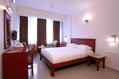 Триссур: Hotel Pooram International