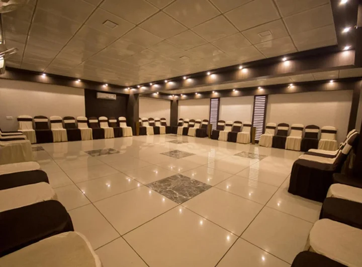 Лакхнау: Hotel ANR