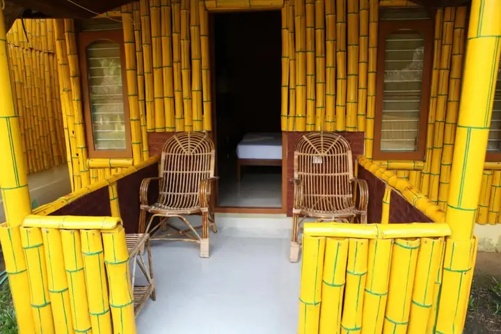Варкала: Savithri Inn Bamboo Cottages & Resorts