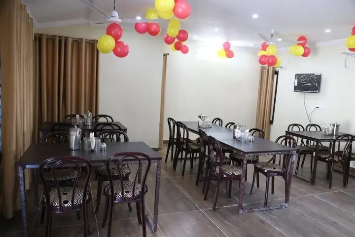 Ришикеш: Hotel Yog Tapovan