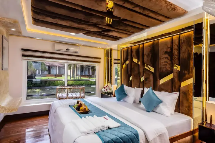 Аллеппи: Cosy Houseboats