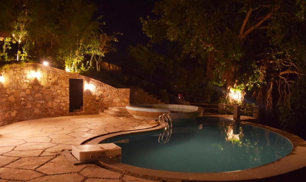 Садри: Kumbhalgarh Forest Retreat