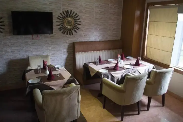 Бхубанешвар: Hotel Seetal