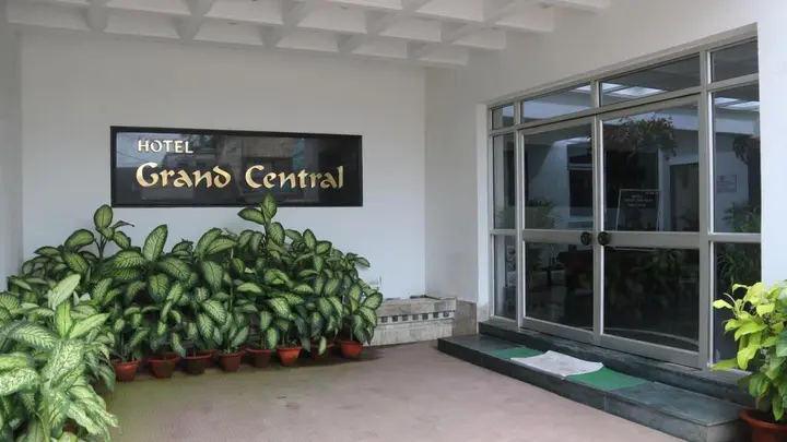 Бхубанешвар: Hotel Grand central