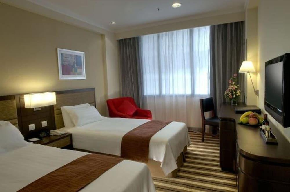 Коимбатур: Metro Park Inn