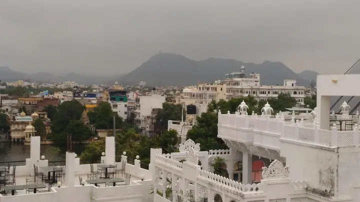 Удаипур: Hotel Ishwar Palace