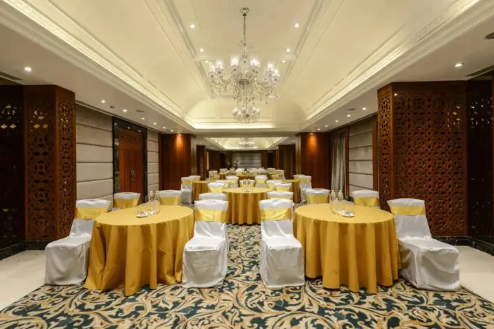 Ахмедабад: Lemon Tree Premier The Atrium, Ahmedabad