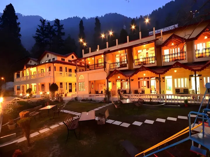 Наинитал: The Pavilion