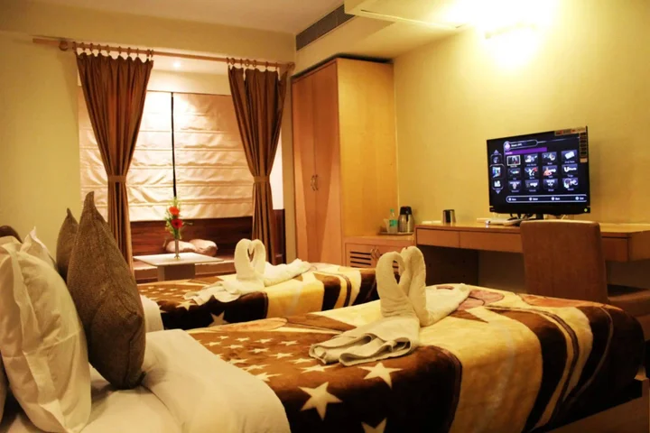 Колката: Mayur Residency