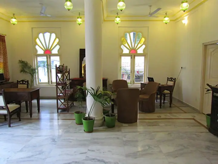 Удаипур: Hotel Pratap Bhawan