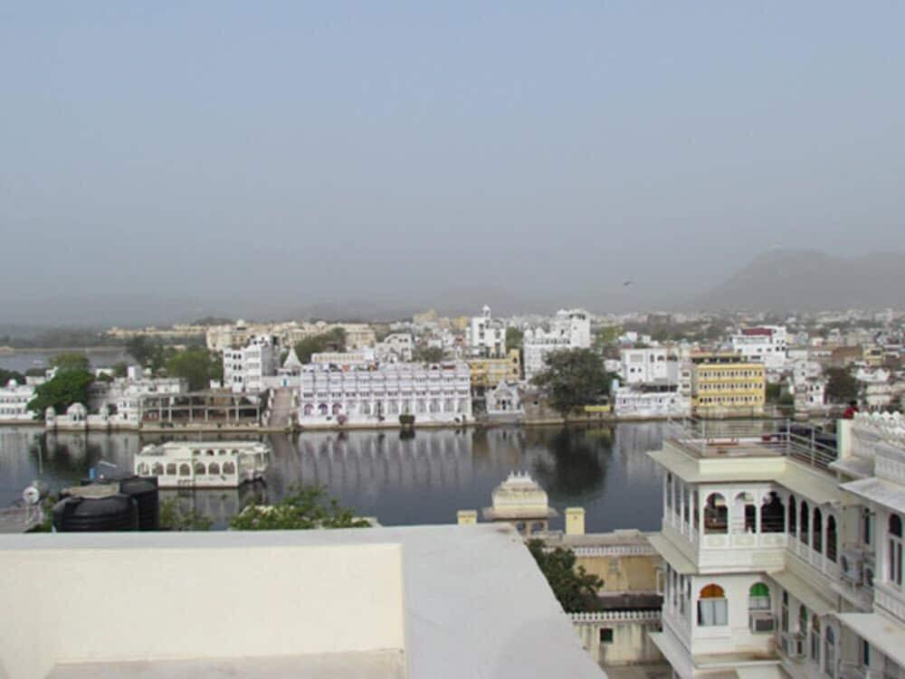 Удаипур: Hotel Pratap Bhawan