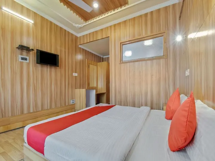 Шринагар: Hotel Snow Palace