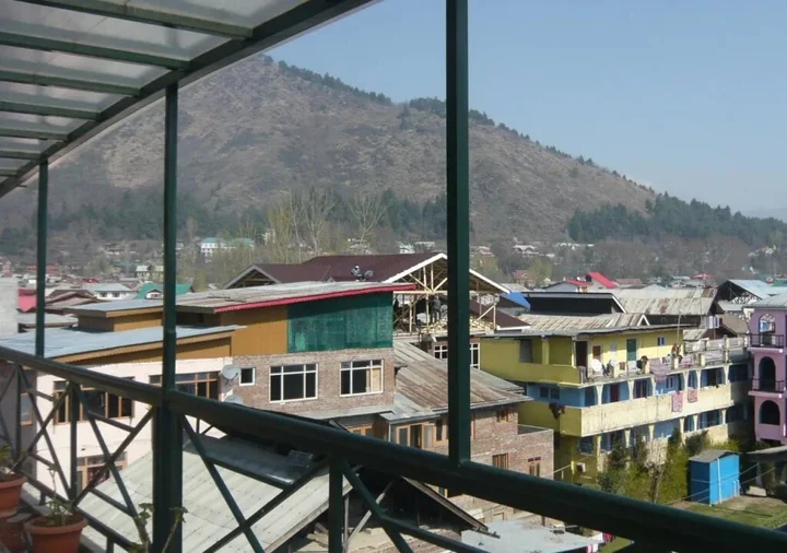 Шринагар: Hotel Akbar Inn
