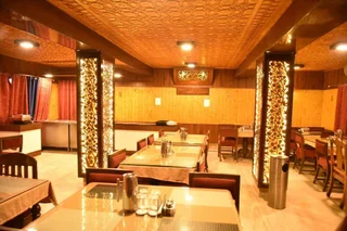 Шринагар: Hotel Akbar