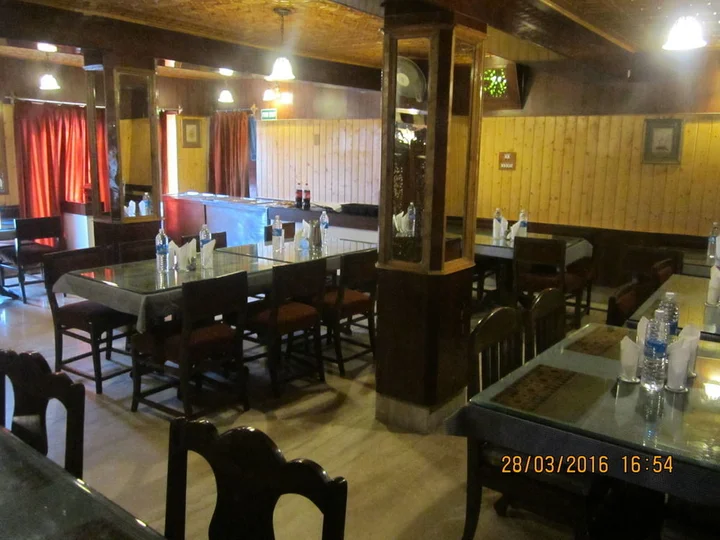 Шринагар: Hotel Akbar
