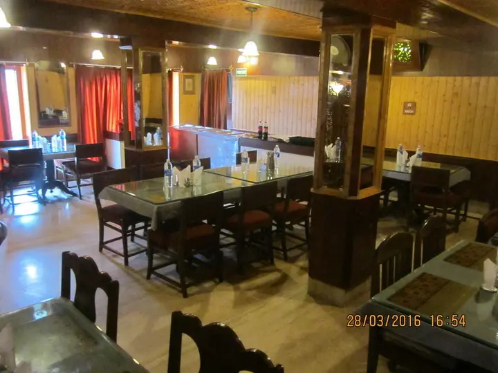 Шринагар: Hotel Akbar