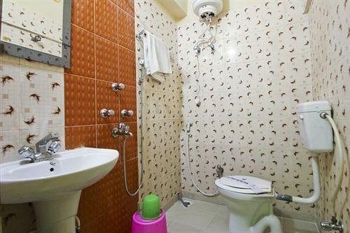 Колката: Hotel Mannat International