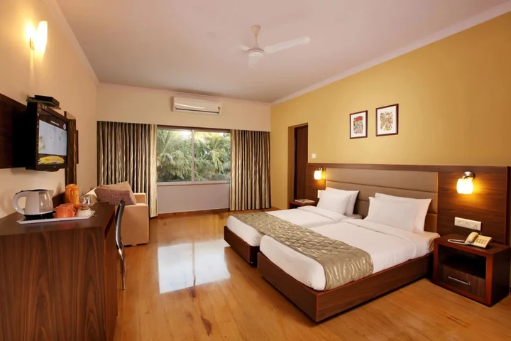 Панаджи: The Hawaii Comforts
