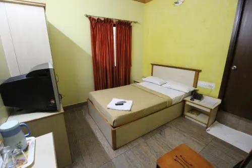 Бангалор: Kingston Palace Hotel