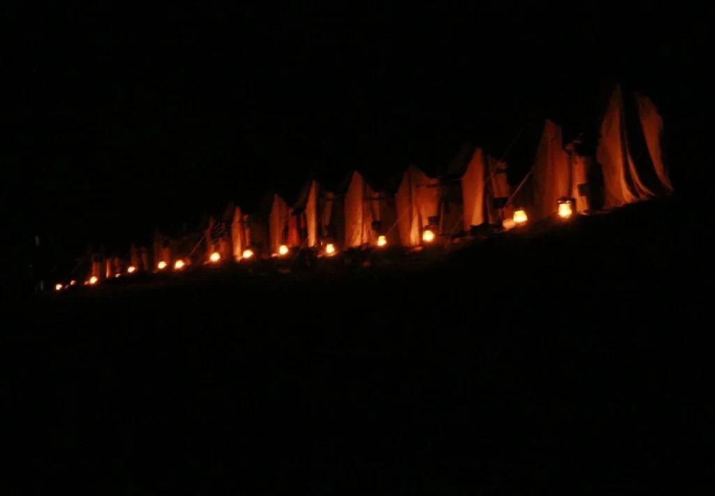 Бьясы: Camp Rapid Fire Hotel