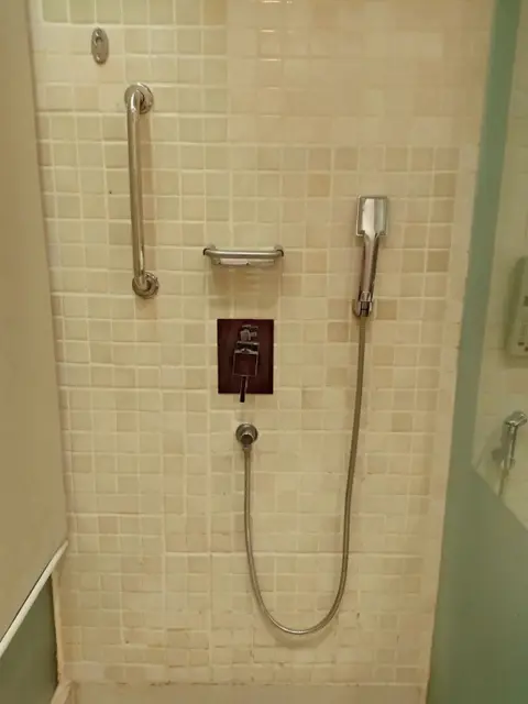 Колката: Monotel Luxury Business Hotel