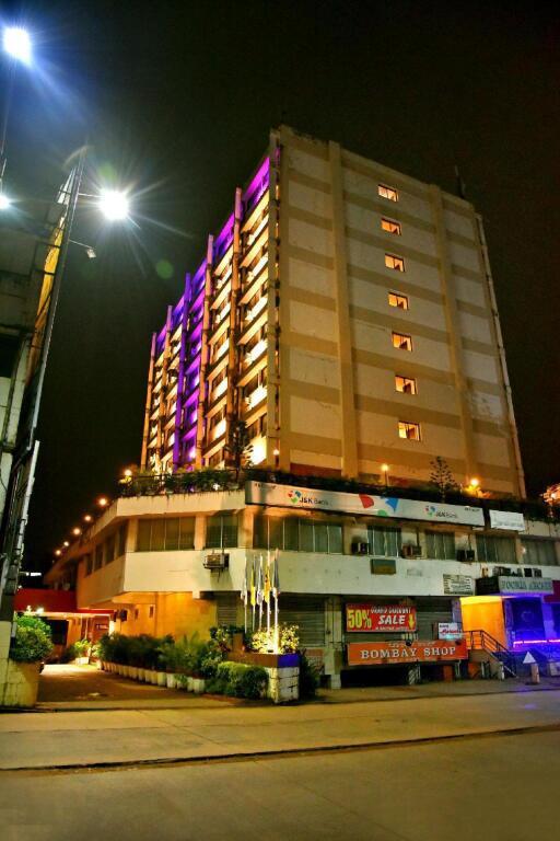 Мангалур: Hotel Poonja International