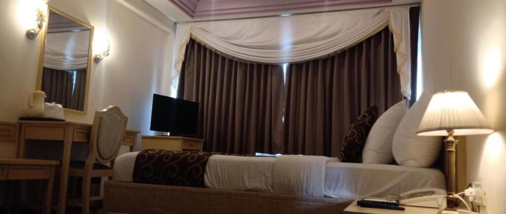 Мангалур: Hotel Poonja International
