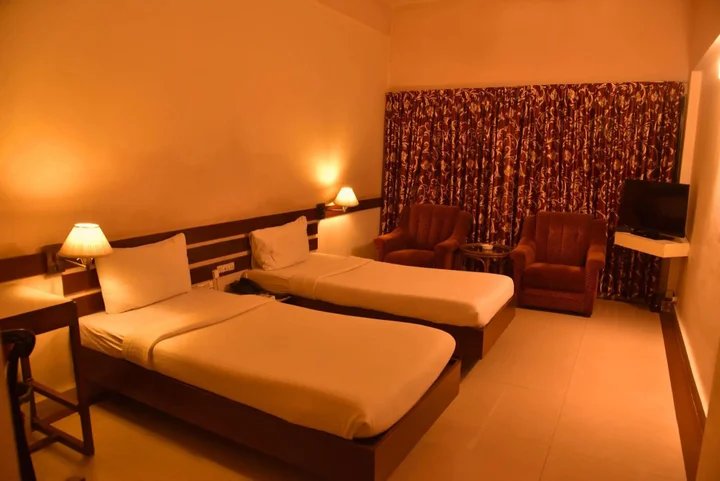 Мангалур: Hotel Poonja International
