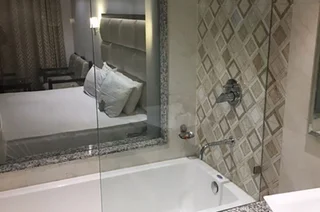 Шахджаханпур: Shiva Oasis Resort