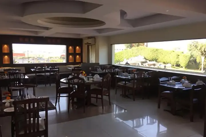 Шахджаханпур: Shiva Oasis Resort