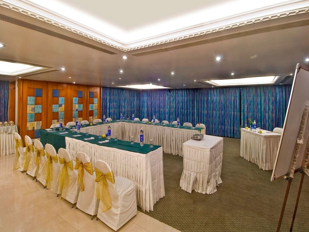 Ахмедабад: Sarovar Portico Kalupur Ahmedabad