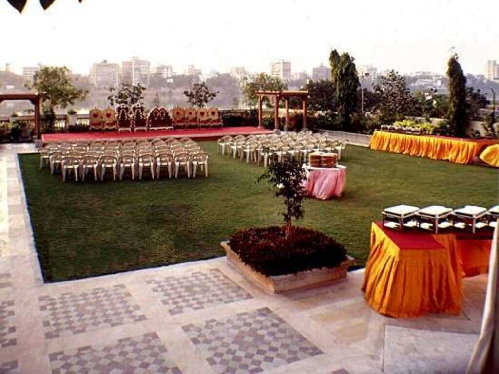 Ахмедабад: Sarovar Portico Kalupur Ahmedabad