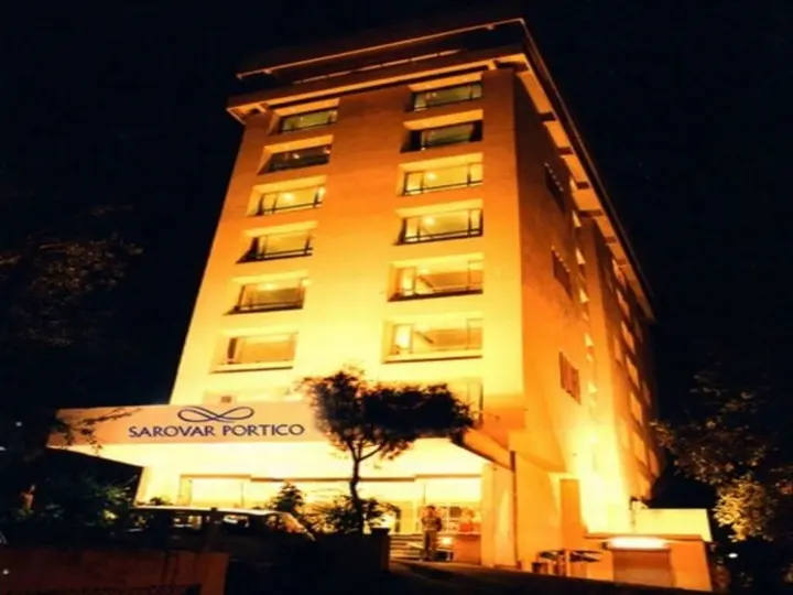Ахмедабад: Sarovar Portico Kalupur Ahmedabad