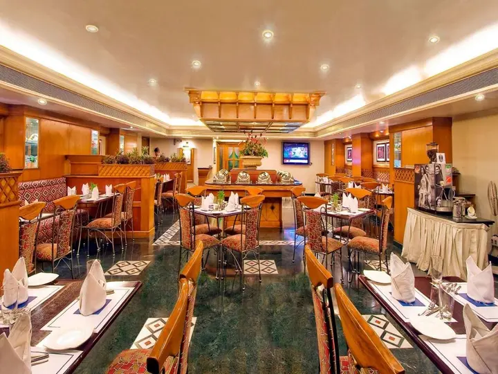 Ахмедабад: Sarovar Portico Kalupur Ahmedabad